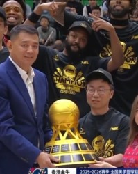 半岛体育-CBA要变天了！四川41连败球员都快跑光了，香港金牛3连冠坐等升级